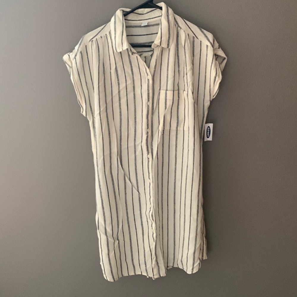 Cream and white shirt dress. NWT